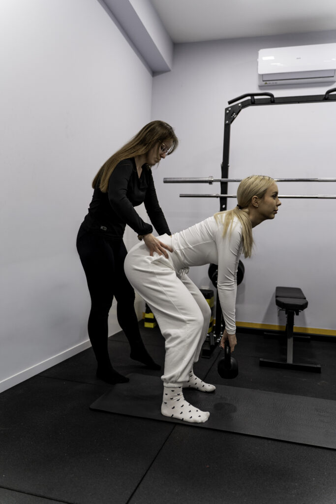 Ćwiczenia w rehabilitacji po szyciu łąkotki